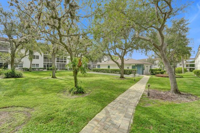 1501 S Ocean Boulevard 301, Pompano Beach, FL 33062