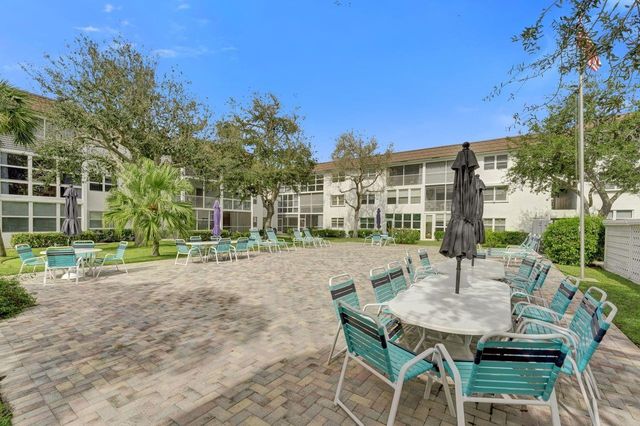 1501 S Ocean Boulevard 301, Pompano Beach, FL 33062