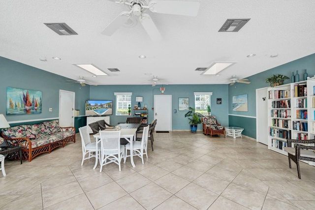 1501 S Ocean Boulevard 301, Pompano Beach, FL 33062