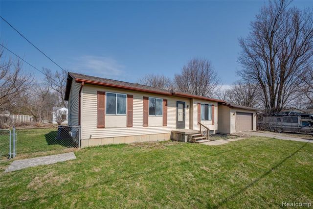 1243 Howard Street, Mount Morris, MI 48458