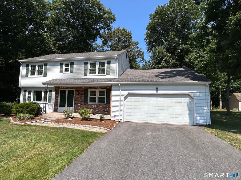 305 Eastbury Hill Road, Glastonbury, CT 06033