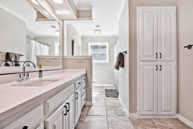 103 S John Lane, Rogers, AR 72756