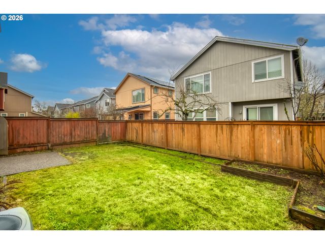 1775 Se LITTLEGEM St, Hillsboro, OR 97123