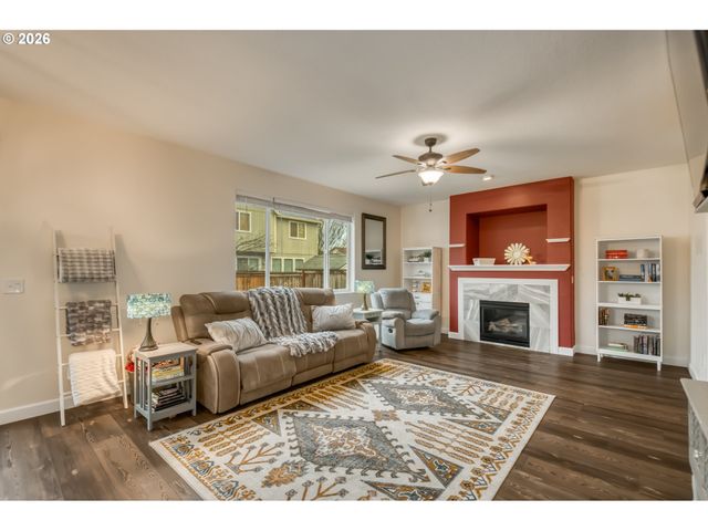 1775 Se LITTLEGEM St, Hillsboro, OR 97123