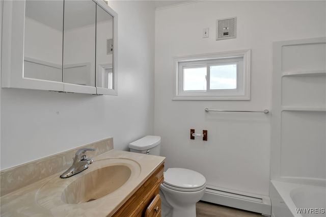 5358 Murphy Road, Lockport Town, NY 14094