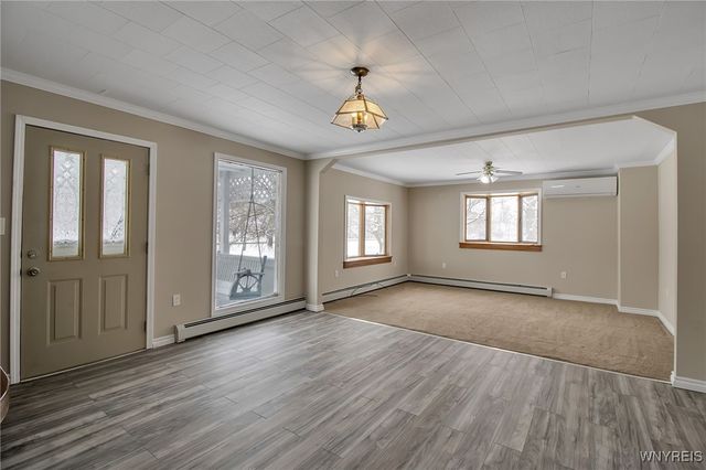 5358 Murphy Road, Lockport Town, NY 14094