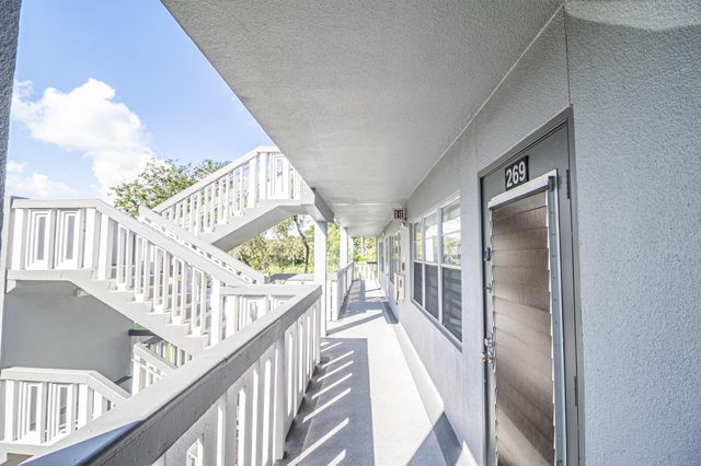 269 Suffolk G 269, Boca Raton, FL 33434