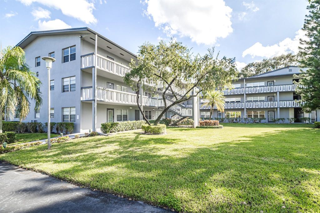 269 Suffolk G 269, Boca Raton, FL 33434