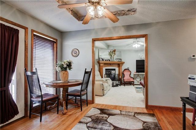 12204 WHITE OAK Street, Peculiar, MO 64078