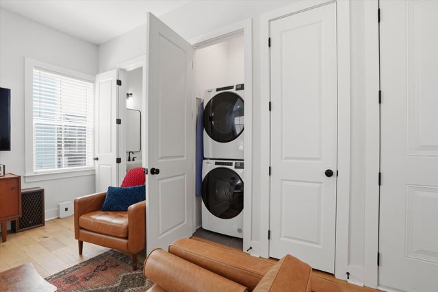 50 Aiken Street, Charleston, SC 29403