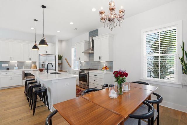50 Aiken Street, Charleston, SC 29403