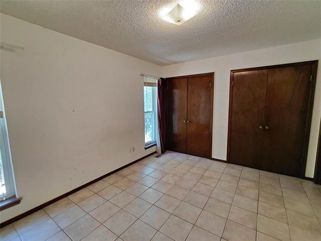 9105 Pebble Lane, Oklahoma City, OK 73132
