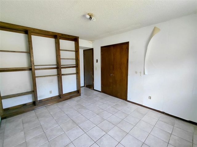 9105 Pebble Lane, Oklahoma City, OK 73132