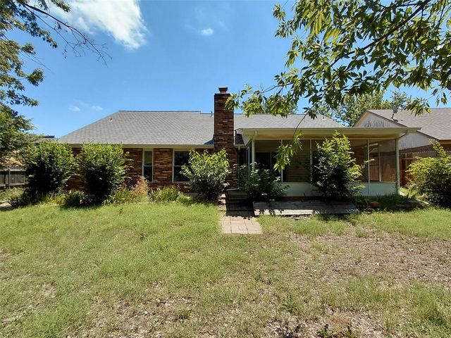 9105 Pebble Lane, Oklahoma City, OK 73132
