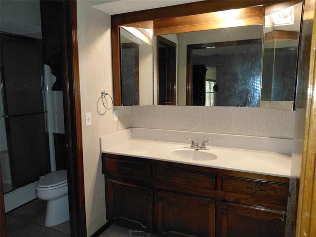 9105 Pebble Lane, Oklahoma City, OK 73132