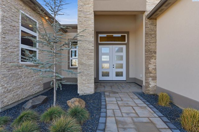 946 Heidel Ct, Richland, WA 99352