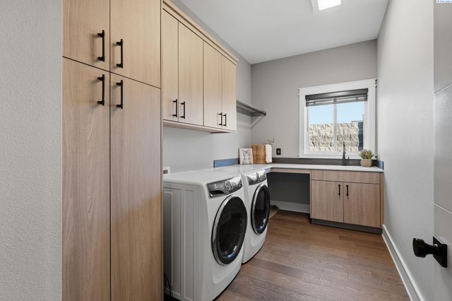 946 Heidel Ct, Richland, WA 99352