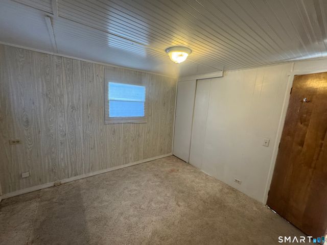 2 Montauk Road, East Hartford, CT 06118