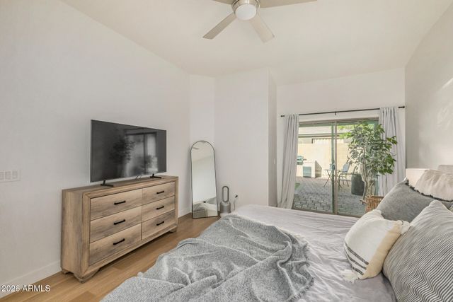 2725 E MINE CREEK Road 1101, Phoenix, AZ 85024