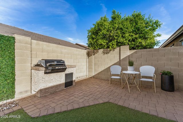 2725 E MINE CREEK Road 1101, Phoenix, AZ 85024