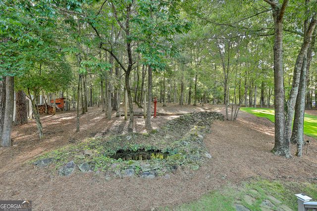 125 GLADYS Lane, Fayetteville, GA 30215