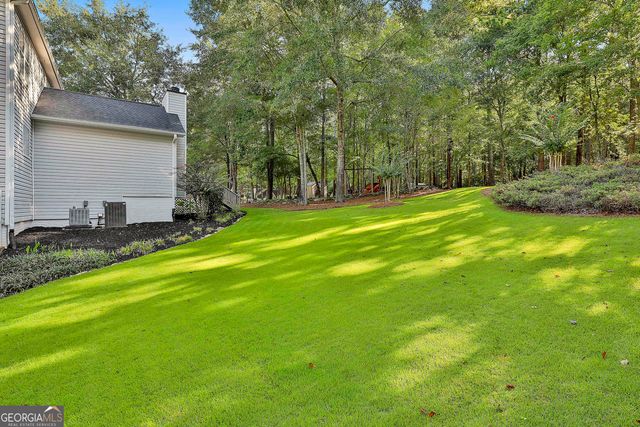 125 GLADYS Lane, Fayetteville, GA 30215