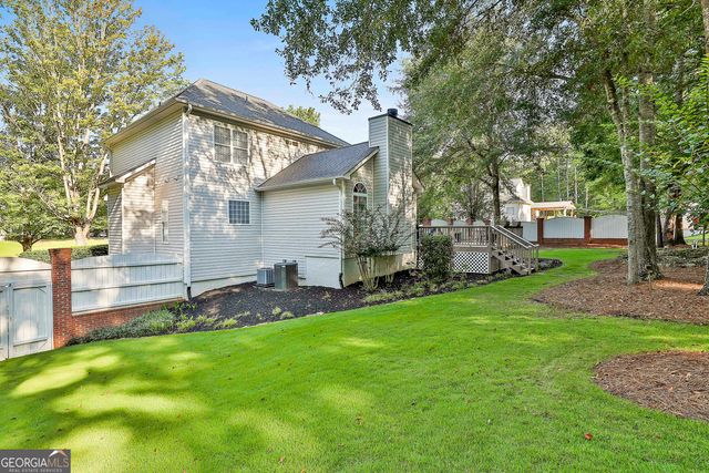 125 GLADYS Lane, Fayetteville, GA 30215