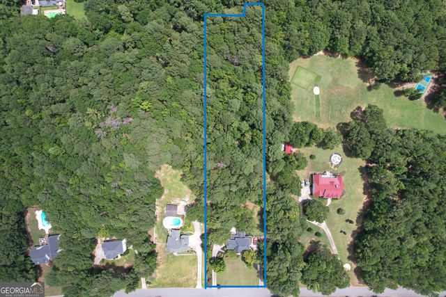 125 GLADYS Lane, Fayetteville, GA 30215