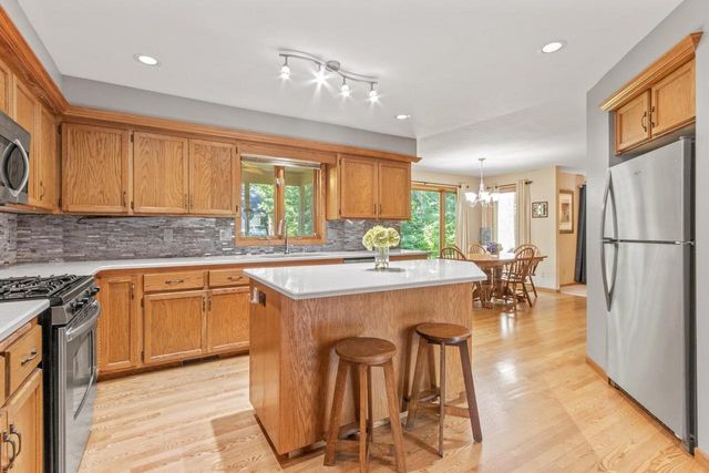 7126 New Washburn Way, Madison, WI 53719