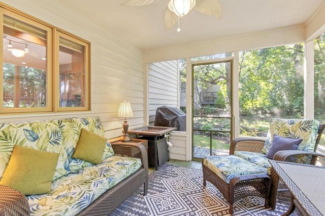 7126 New Washburn Way, Madison, WI 53719