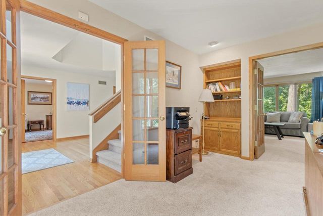 7126 New Washburn Way, Madison, WI 53719