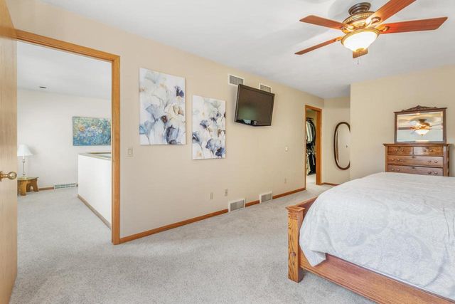 7126 New Washburn Way, Madison, WI 53719