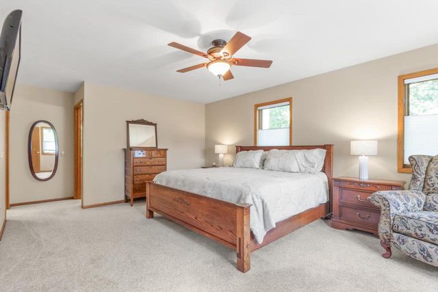 7126 New Washburn Way, Madison, WI 53719
