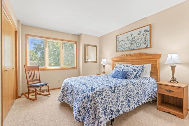 7126 New Washburn Way, Madison, WI 53719