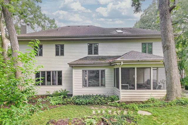 7126 New Washburn Way, Madison, WI 53719