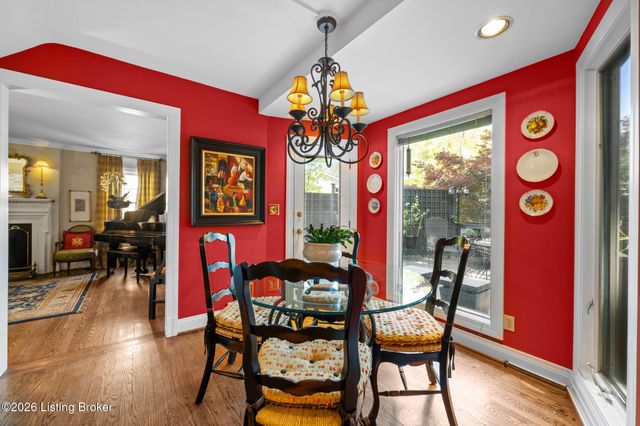 123 Gibson Rd, Louisville, KY 40207
