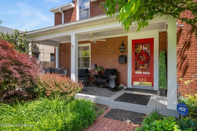 123 Gibson Rd, Louisville, KY 40207