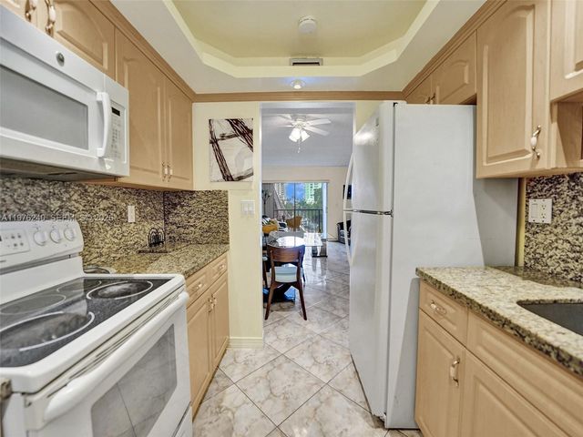201 178th Dr 439, Sunny Isles Beach, FL 33160