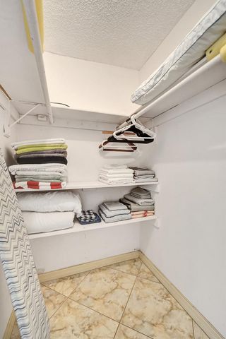 201 178th Dr 439, Sunny Isles Beach, FL 33160