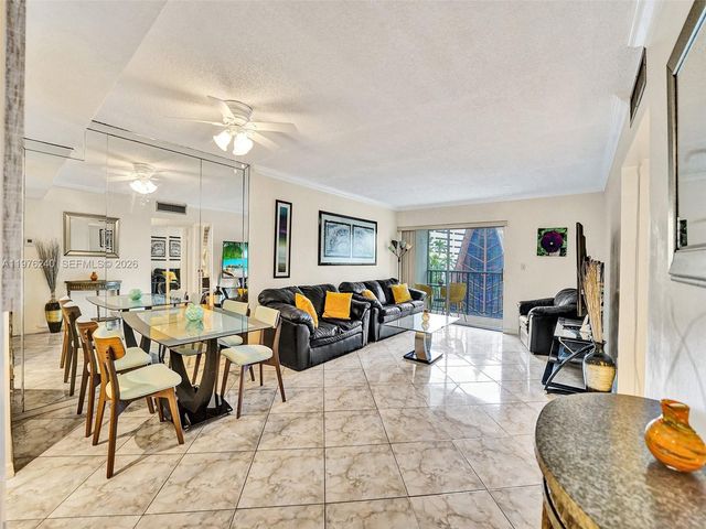 201 178th Dr 439, Sunny Isles Beach, FL 33160