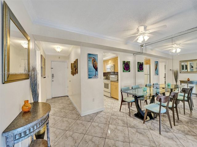201 178th Dr 439, Sunny Isles Beach, FL 33160