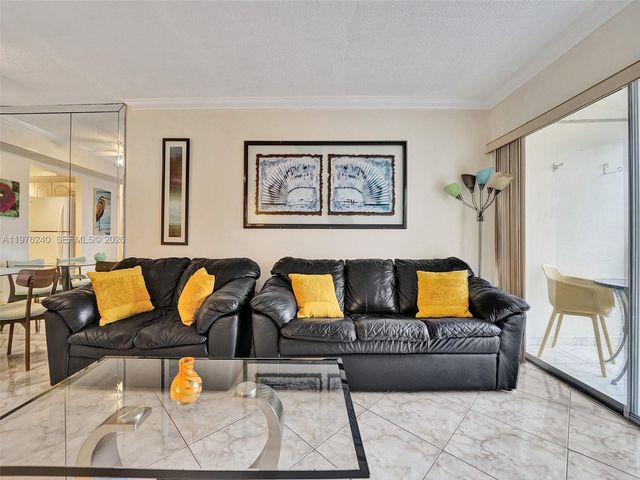 201 178th Dr 439, Sunny Isles Beach, FL 33160