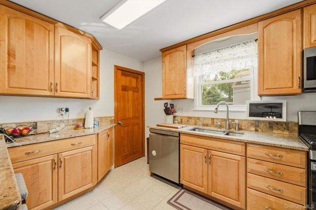 229 Tate Avenue, Buchanan, NY 10511
