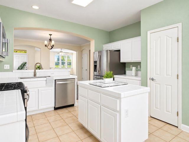 3111 Two Rivers Dr, Sacramento, CA 95833