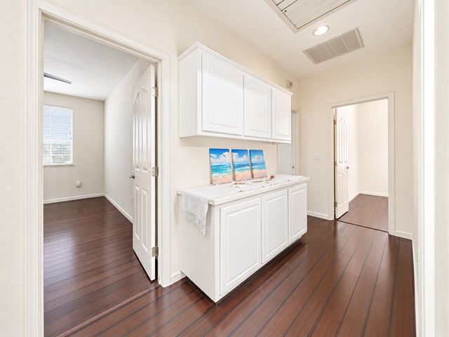 3111 Two Rivers Dr, Sacramento, CA 95833