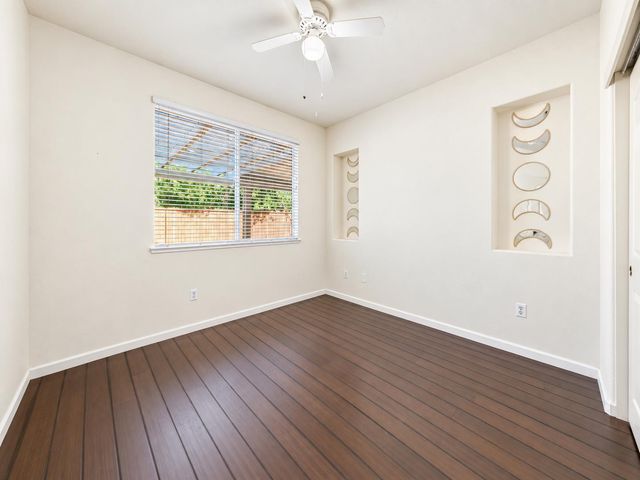 3111 Two Rivers Dr, Sacramento, CA 95833
