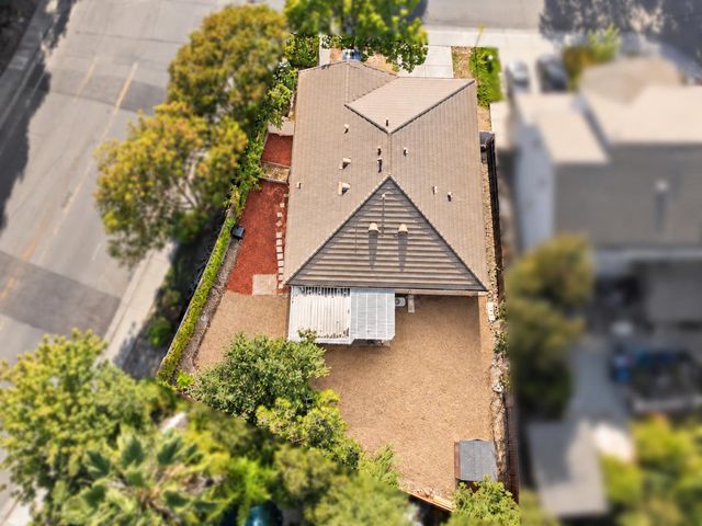 3111 Two Rivers Dr, Sacramento, CA 95833
