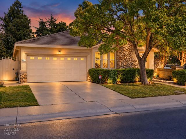 3111 Two Rivers Dr, Sacramento, CA 95833