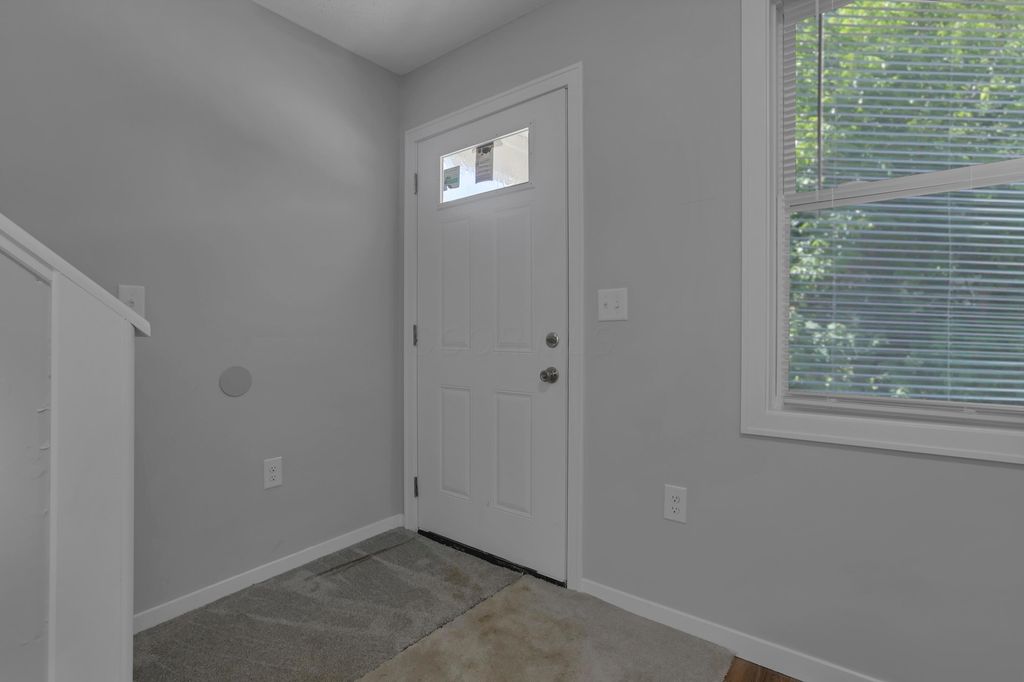70 S S Wayne Avenue, Columbus, OH 43204