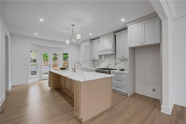 2352 Brittany Lane, Marietta, GA 30062